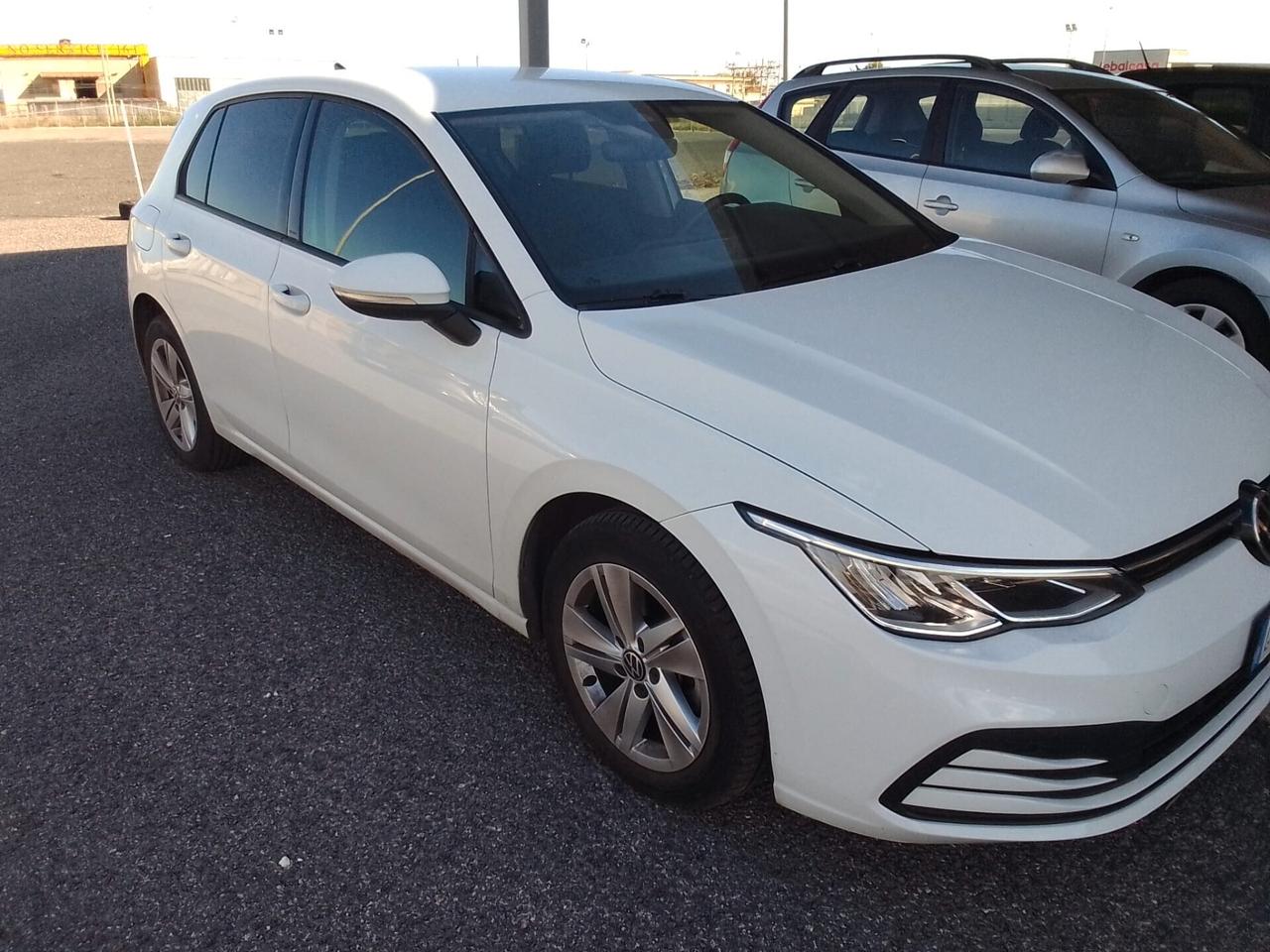 Volkswagen Golf 1.5 TGI DSG Style 2021