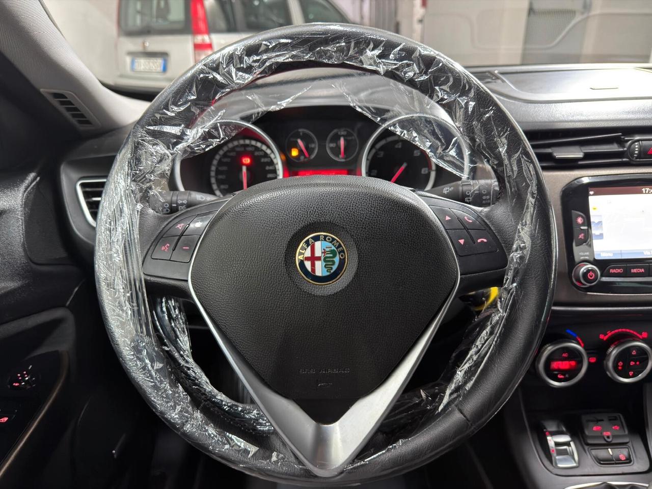 Alfa Romeo Giulietta 1.6 JTDm-2 105 CV Exclusive
