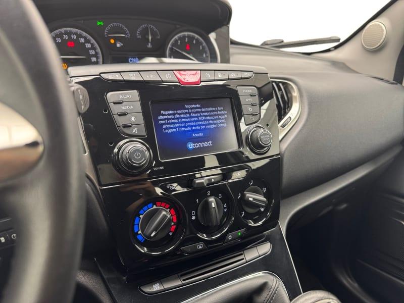 LANCIA YPSILON 0.9 TWINAIR 85 CV 5 POR
