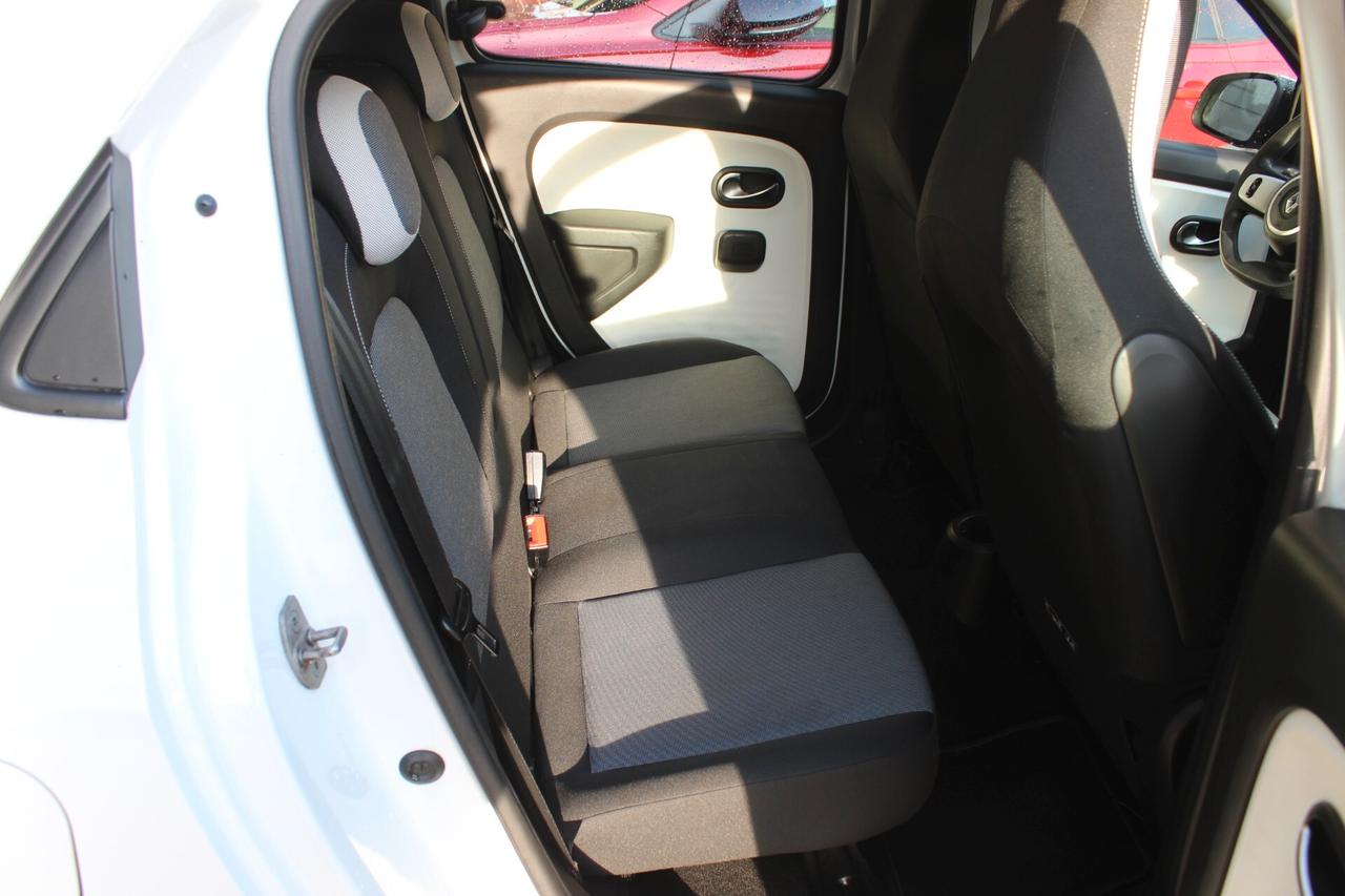 Renault Twingo 5 porte neopatentati
