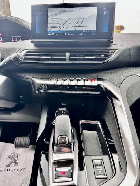 PEUGEOT - 3008 1.5 bluehdi Allure Pack s&s 130cv eat8