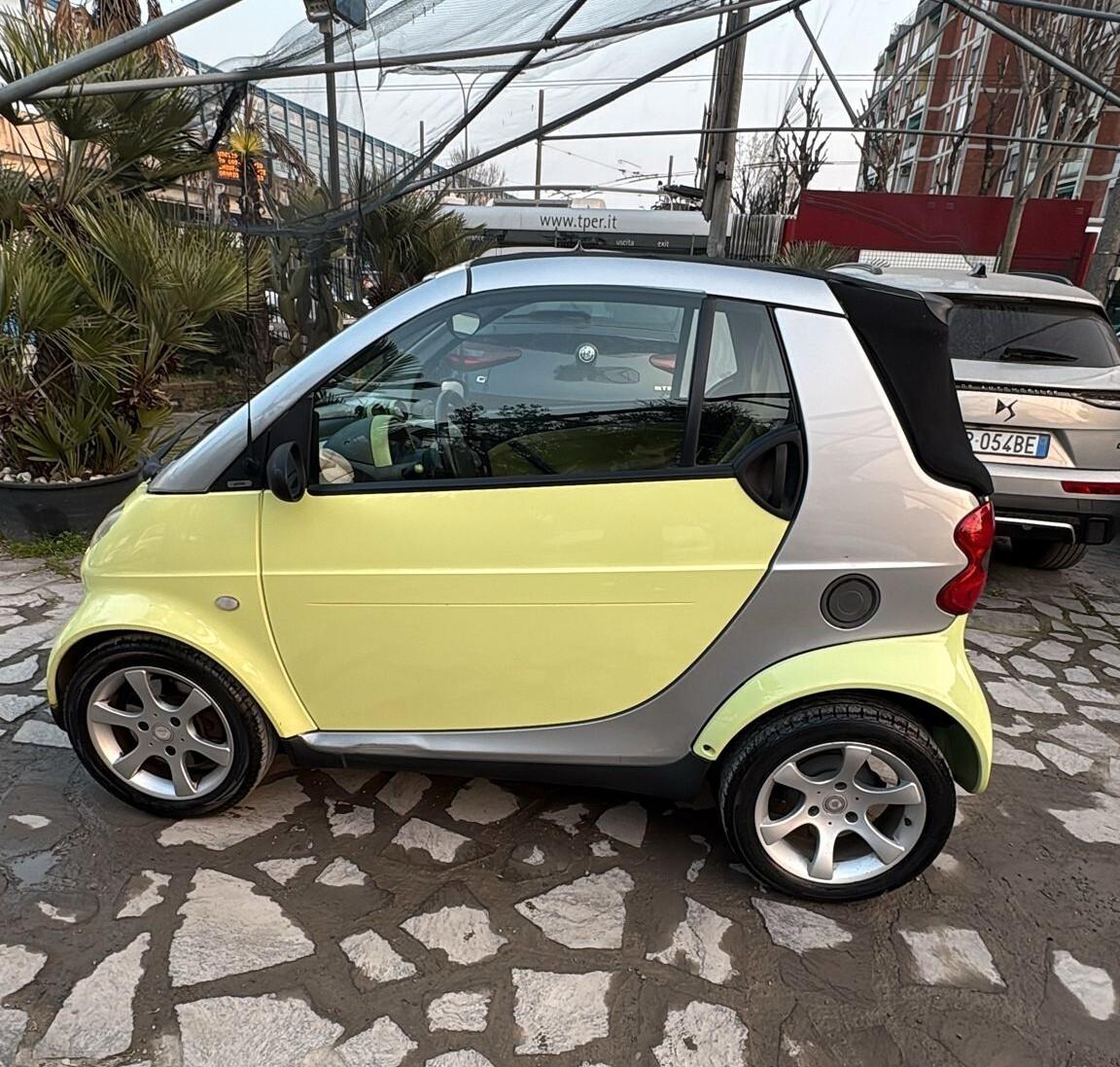 Smart ForTwo 700 cabrio passion (45 kW) NEOPATENTATI