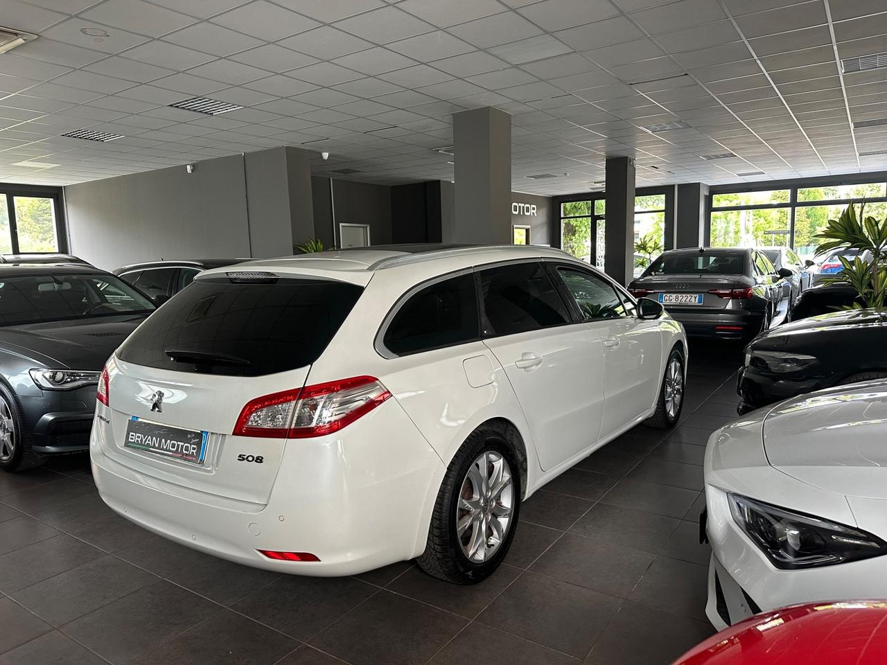 Peugeot 508 BlueHDi 150 S&S SW Allure