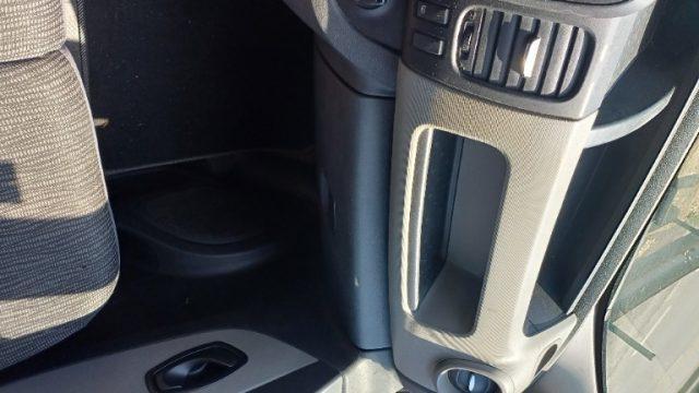 RENAULT Trafic T27 1.6 dCi 120CV Furgone