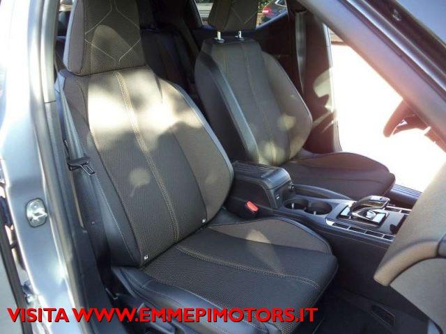 DS AUTOMOBILES DS 3 Crossback E-Tense So Chic