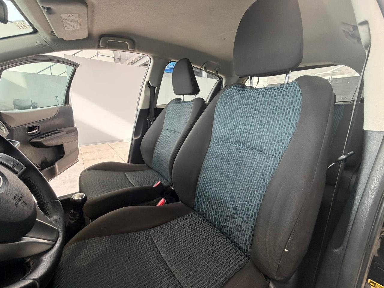 Toyota Yaris 1.0 5 porte Lounge