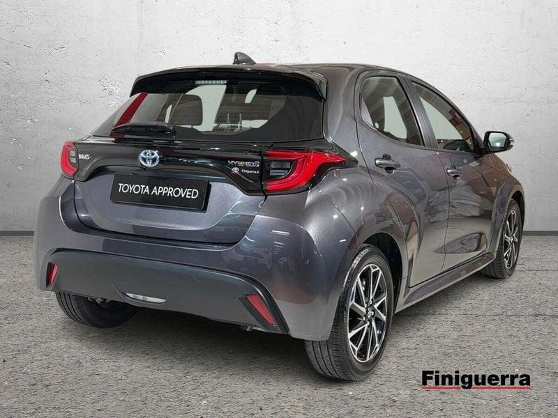 Toyota Yaris Hybrid Trend MY22