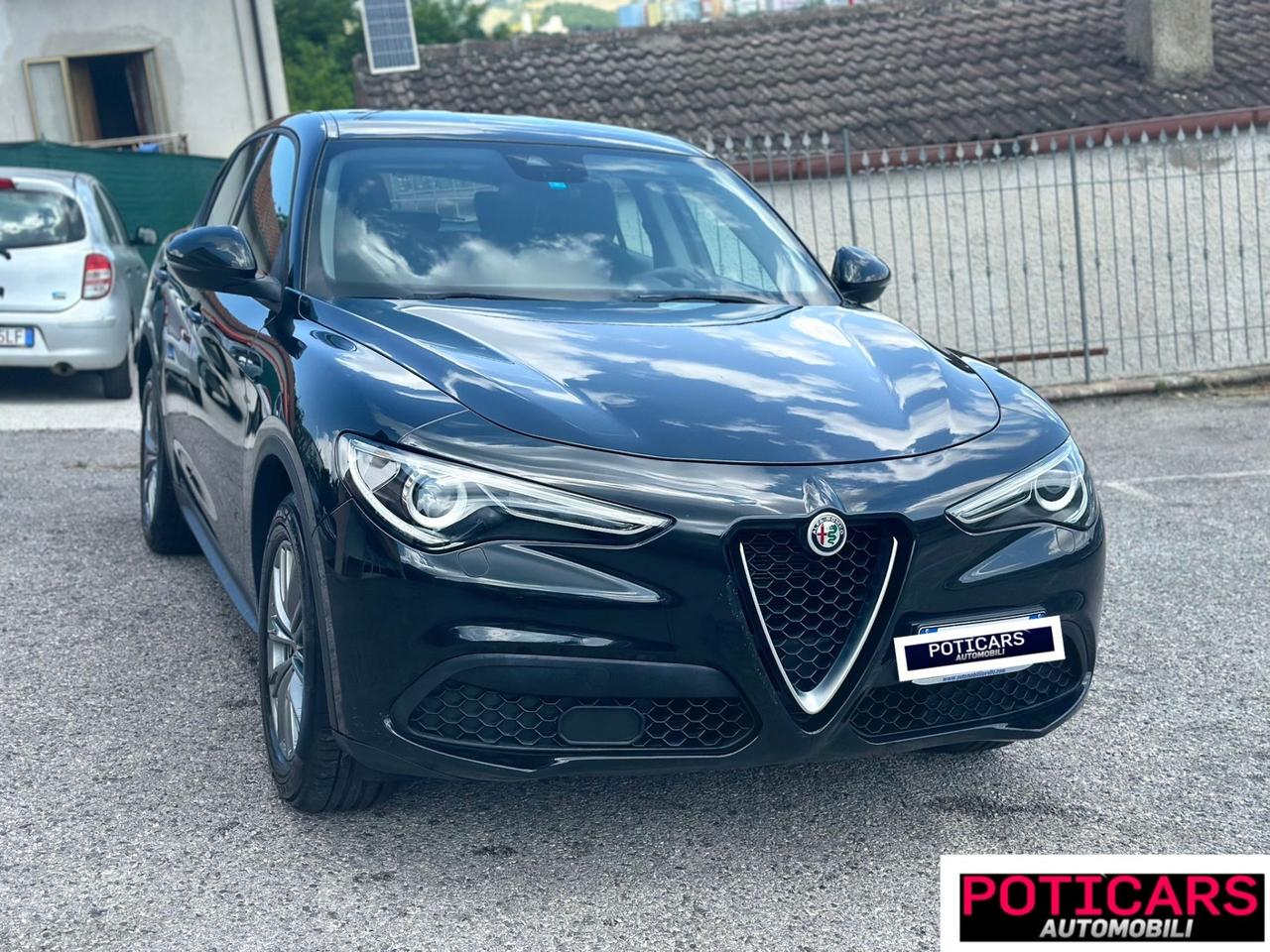 Alfa Romeo Stelvio 2.2 Turbodiesel 160 CV AT8 RWD Business