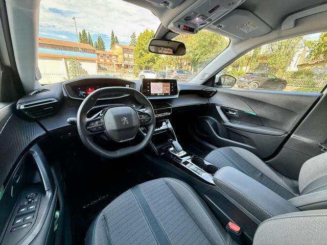 PEUGEOT 2008 motore elettrico 136 CV Allure Pack