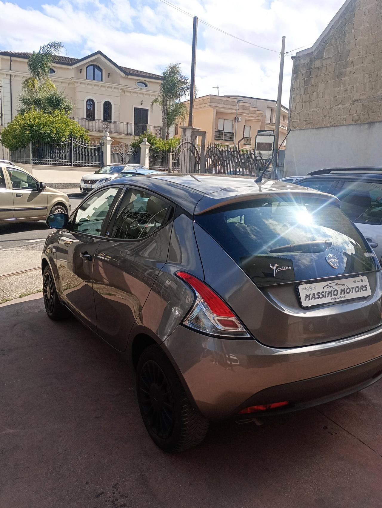 Lancia Ypsilon 1.2 Elefantino