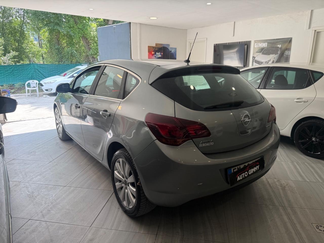 Opel Astra 1.7 DIESEL ANNO 2012
