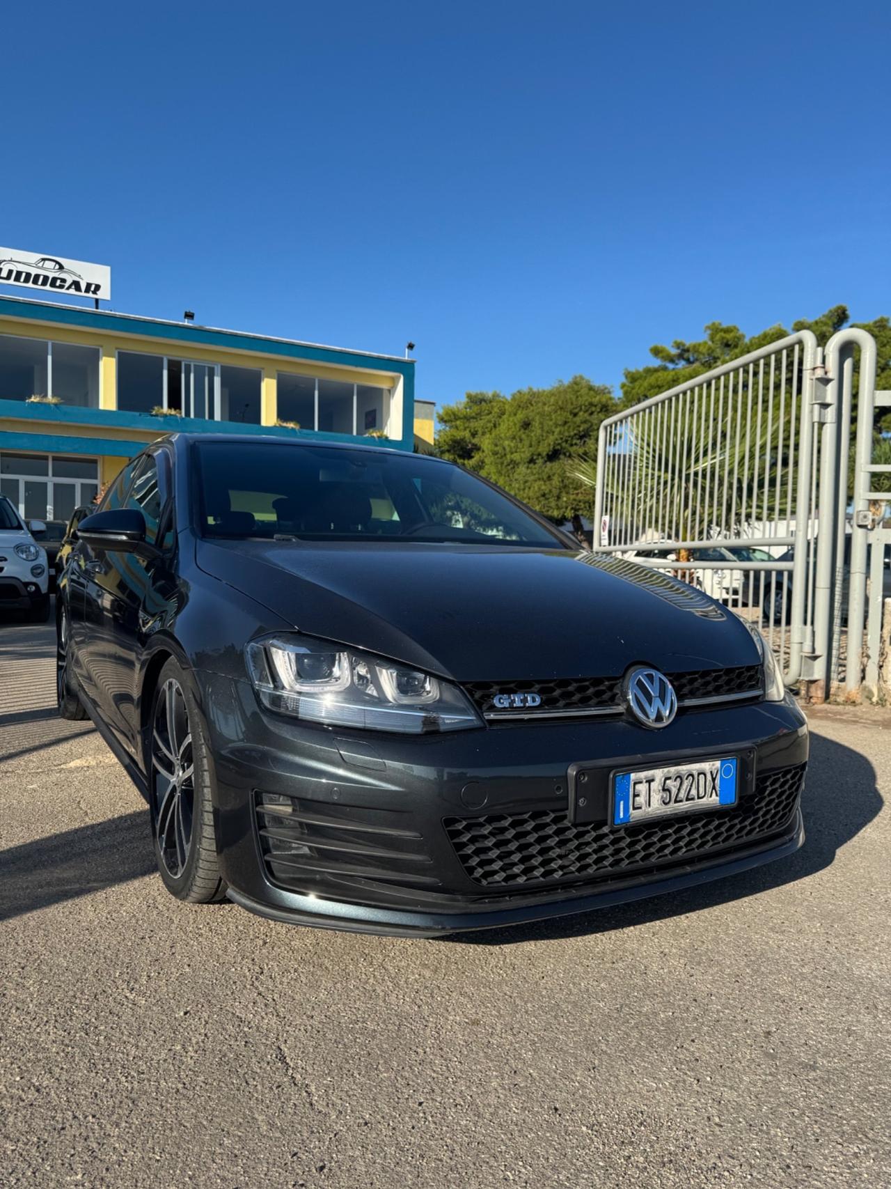 Volkswagen Golf 2.0 TDI DSG 5p. Highline BlueMotion Technology