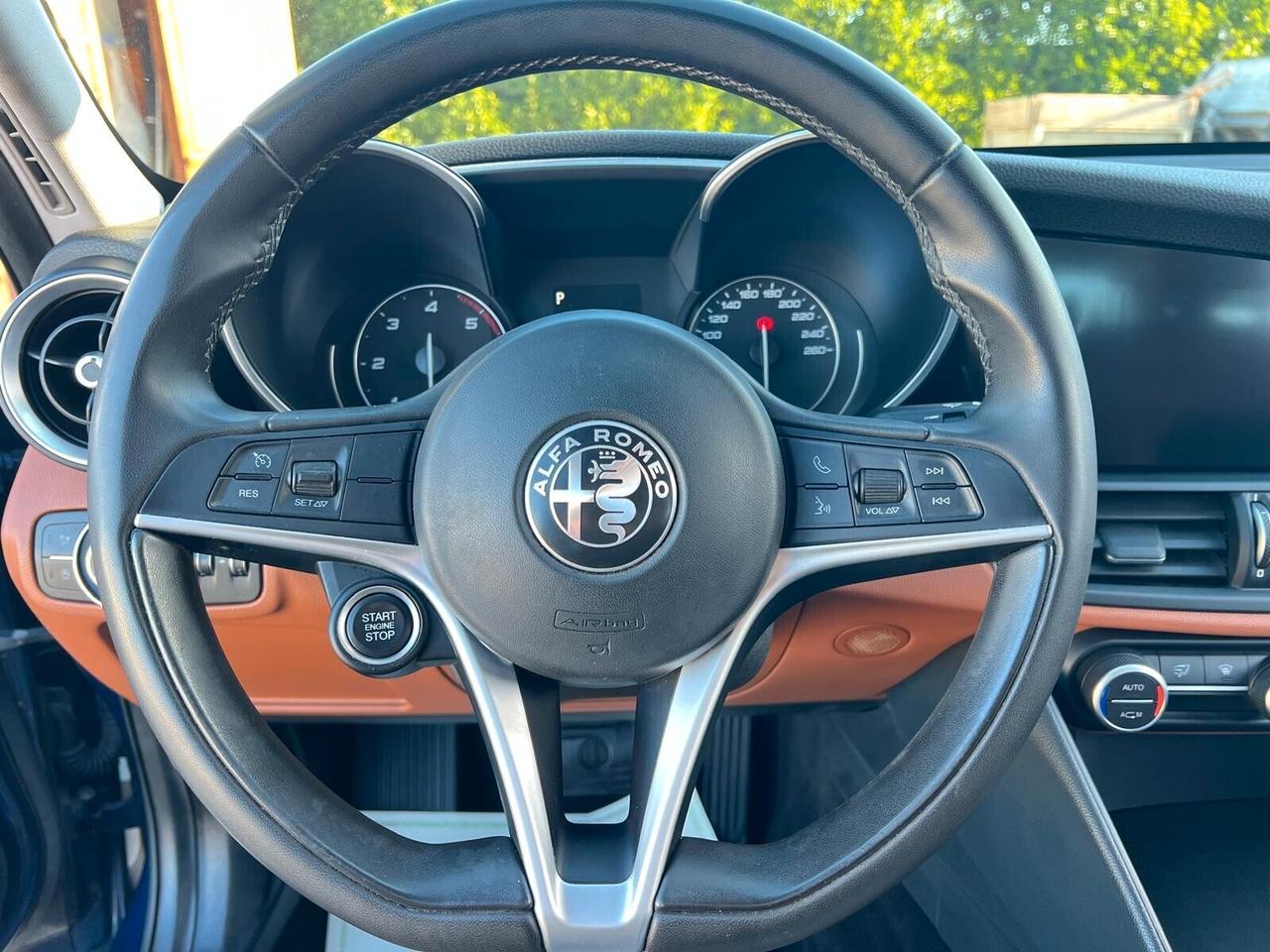 Alfa Romeo Giulia 2.2 150 CV AT8 Super