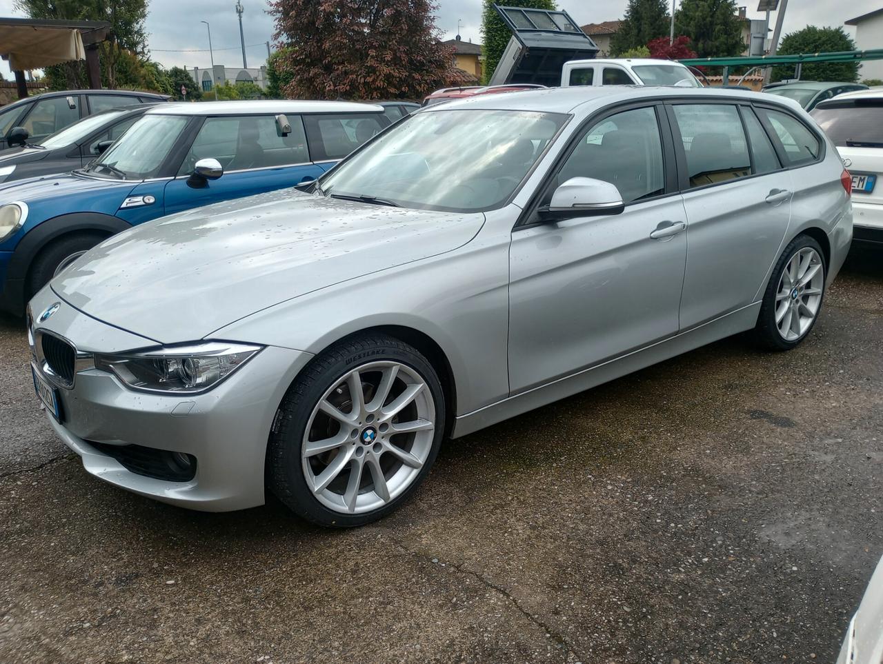 Bmw 320 320d Touring Sport AT8