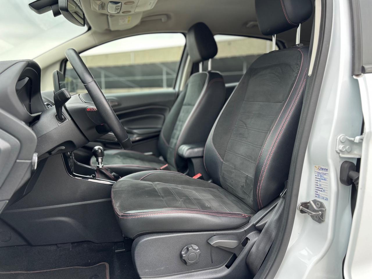 Ford EcoSport 1.0 EcoBoost 125 CV ST-Line