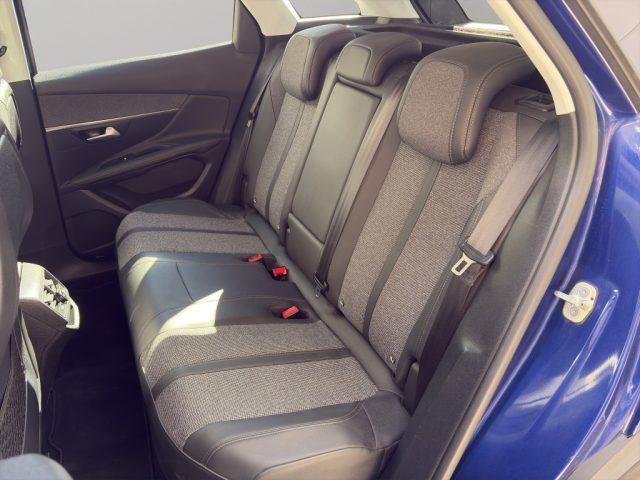 PEUGEOT 3008 1.6 Hybrid Phev 225cv e-EAT8 Allure