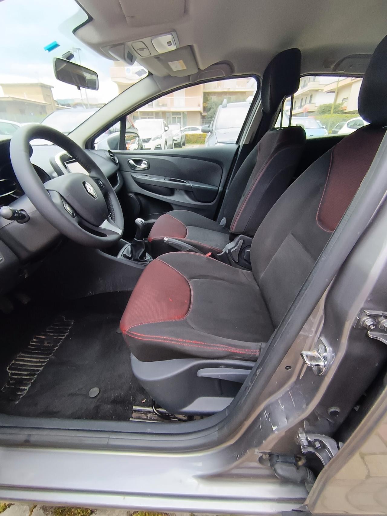 Renault Clio Sporter 1.2 75CV Life