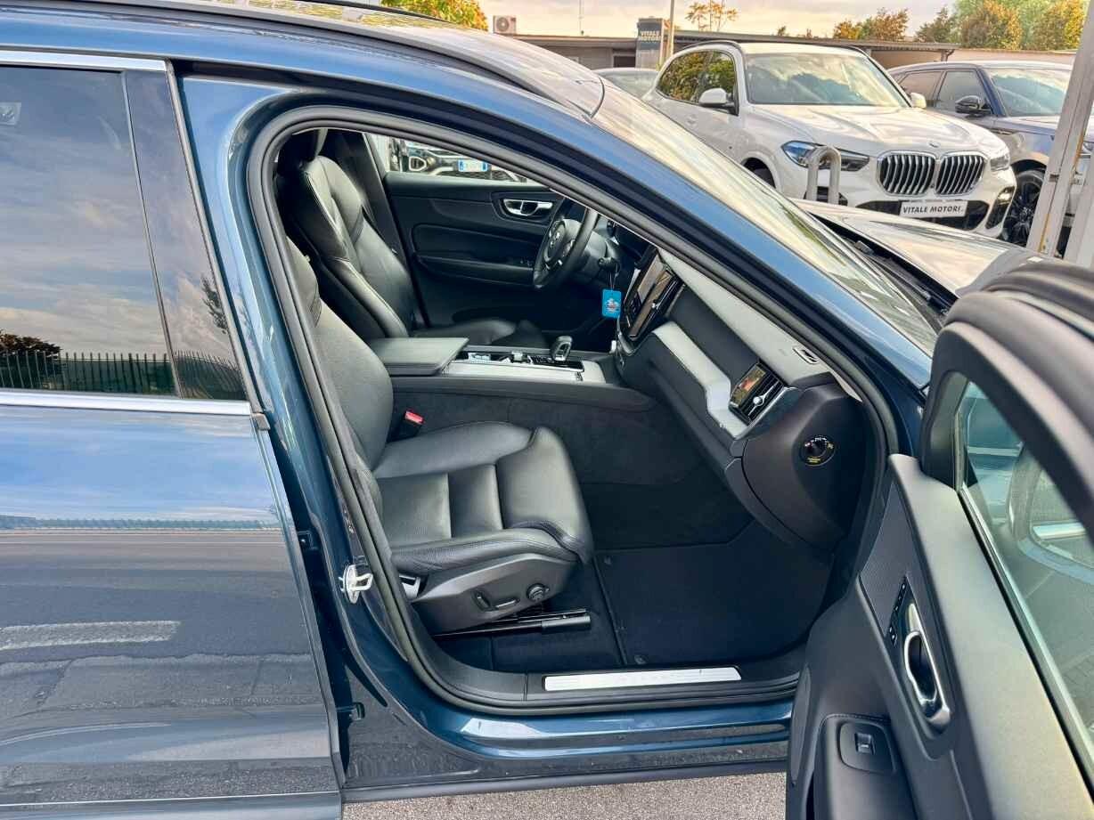 VOLVO XC60 B4 2.0 D-HYBRID 197 CV C.AUTOMATICO