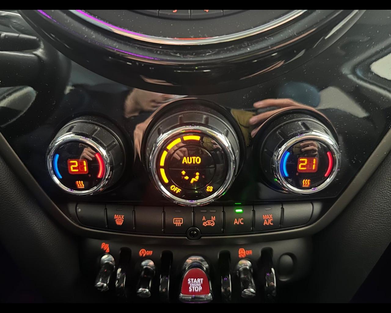 MINI Mini Countrym.(F60) - Mini 2.0 Cooper D Hype Countryman