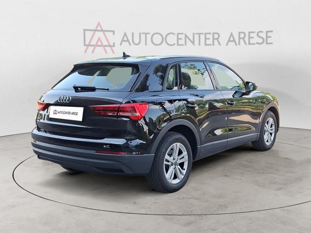 AUDI Q3 35 TDI S tronic Business