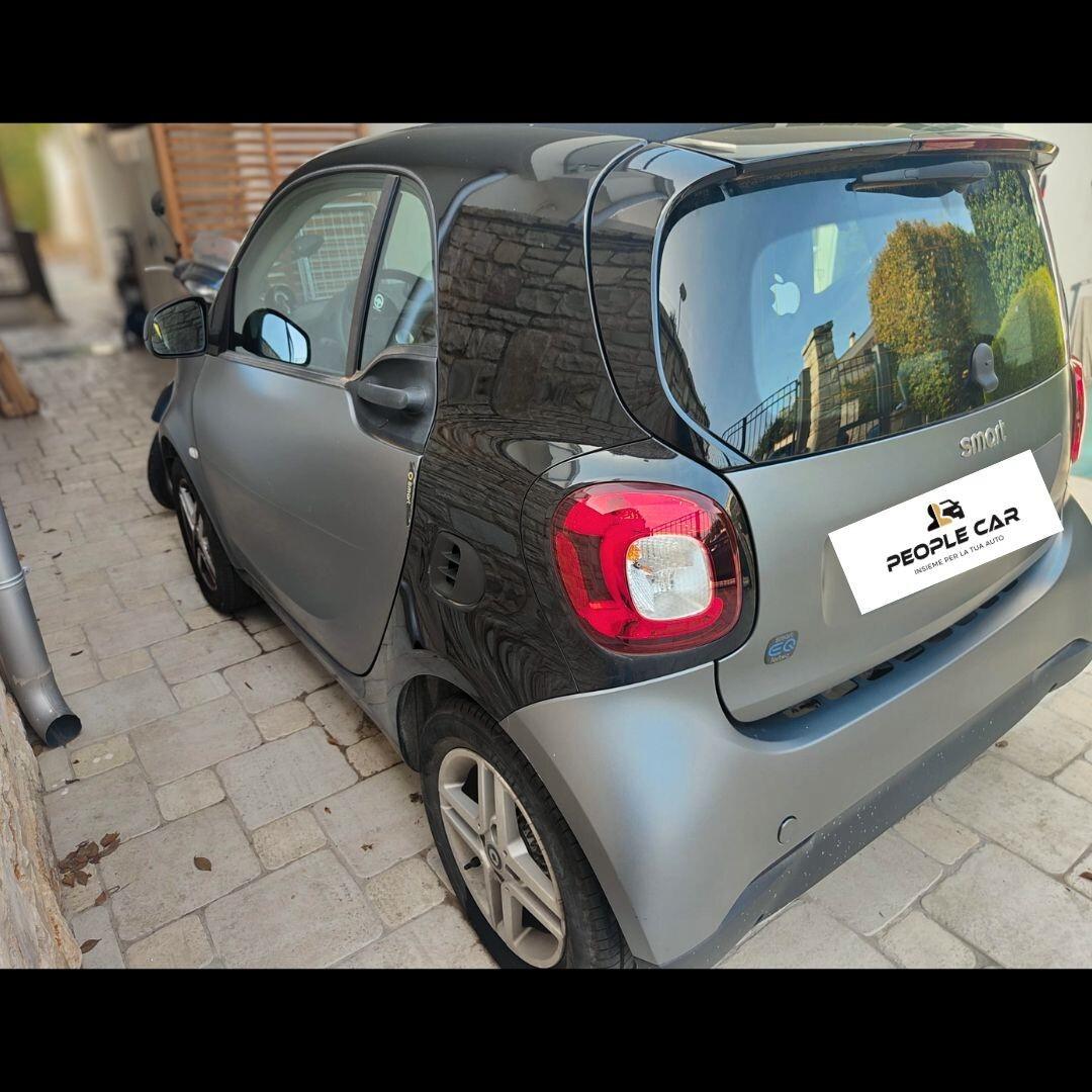 Smart ForTwo EQ Pure **12.000 KM**