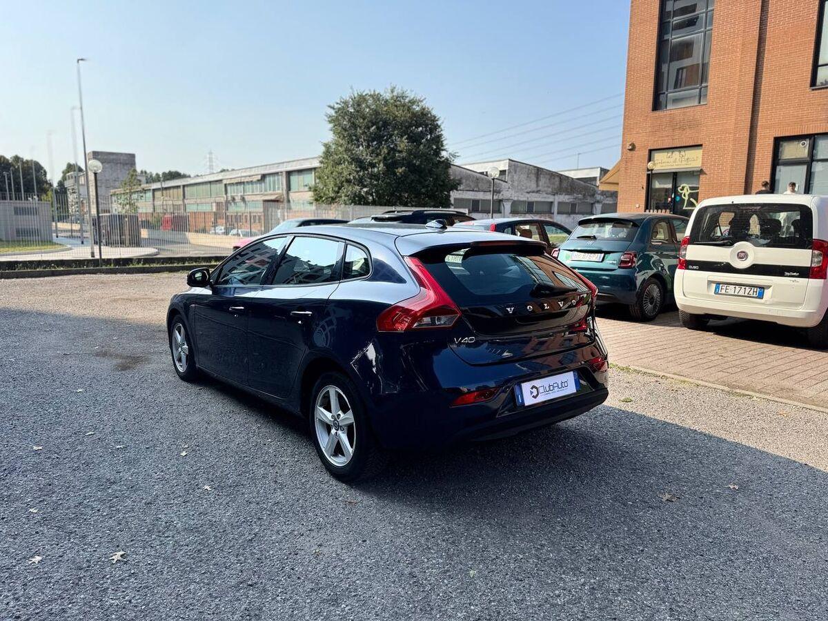 Volvo V40 1.6 d2 Momentum