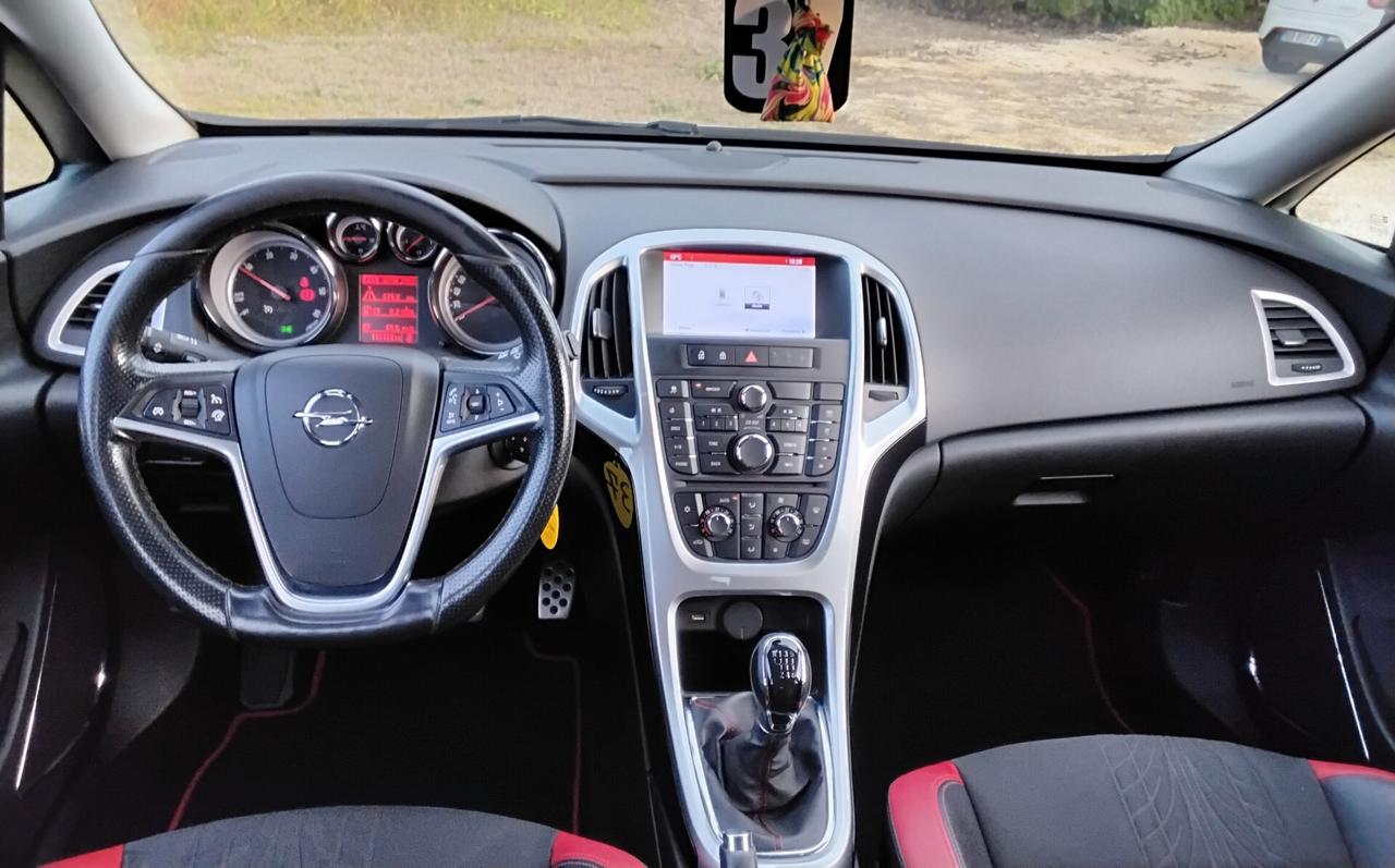 Opel Astra 2.0 BiTurbo CDTI 195CV S&S 5 porte