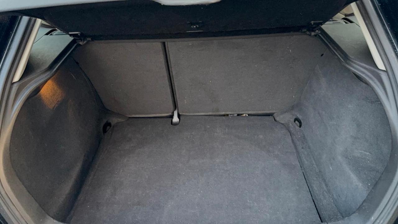 Audi A3 SPB 1.6 TDI CR F.AP. Young Edition