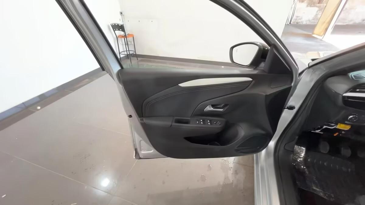 Opel Corsa 1.2 GS KM0