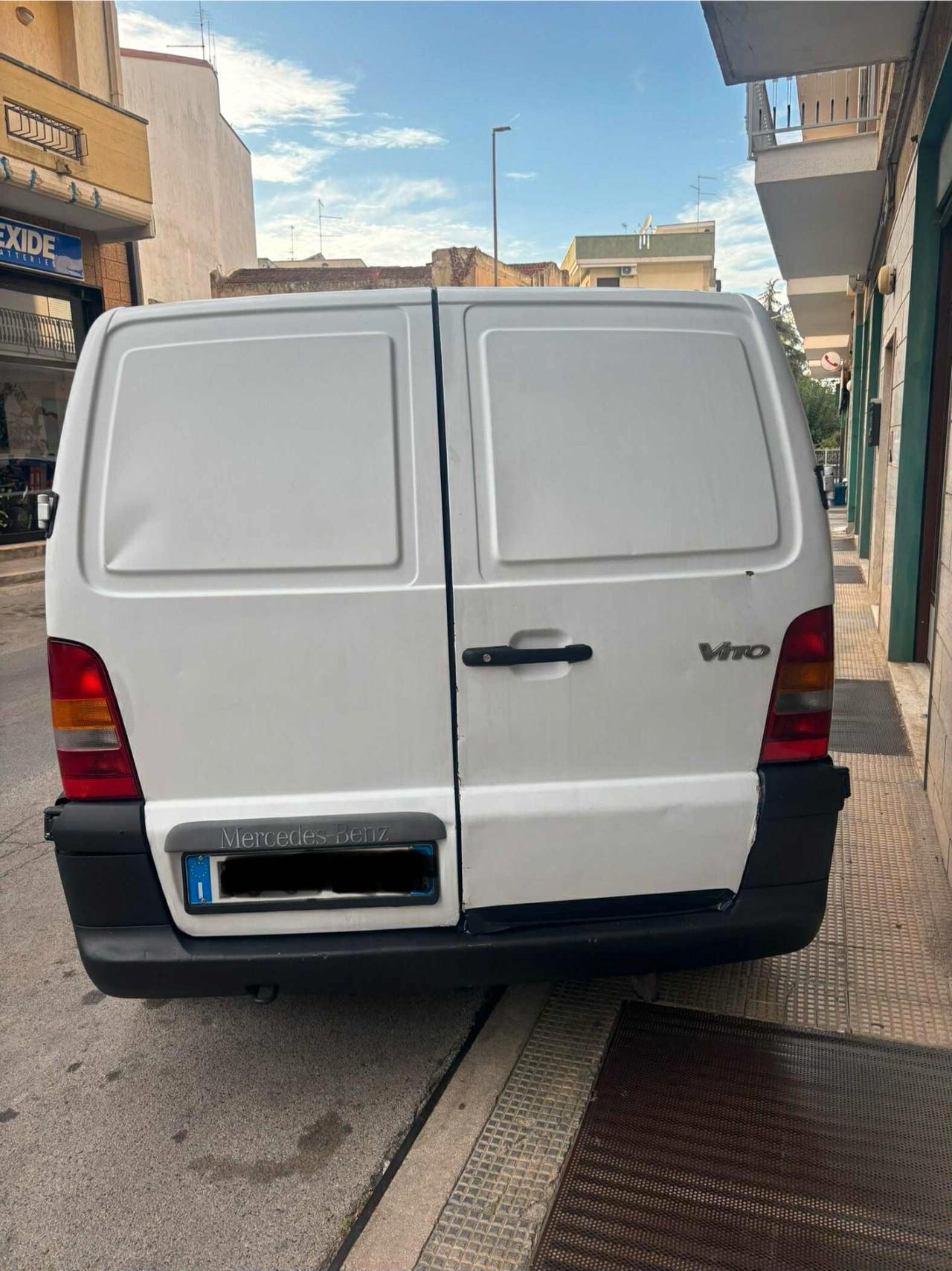 MERCEDES VITO COIBENTATO CON CERTIFICATO ATP FRIGO