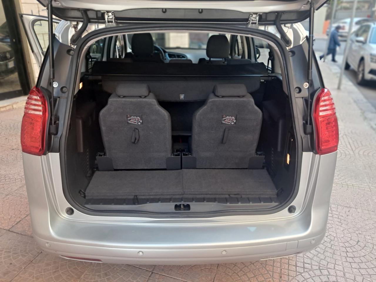 PEUGEOT 5008-7 POSTI-1.6 HDI 115CV-Km170000-Euro6990