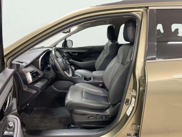 SUBARU OUTBACK 2.5i Lineartronic 4dventure