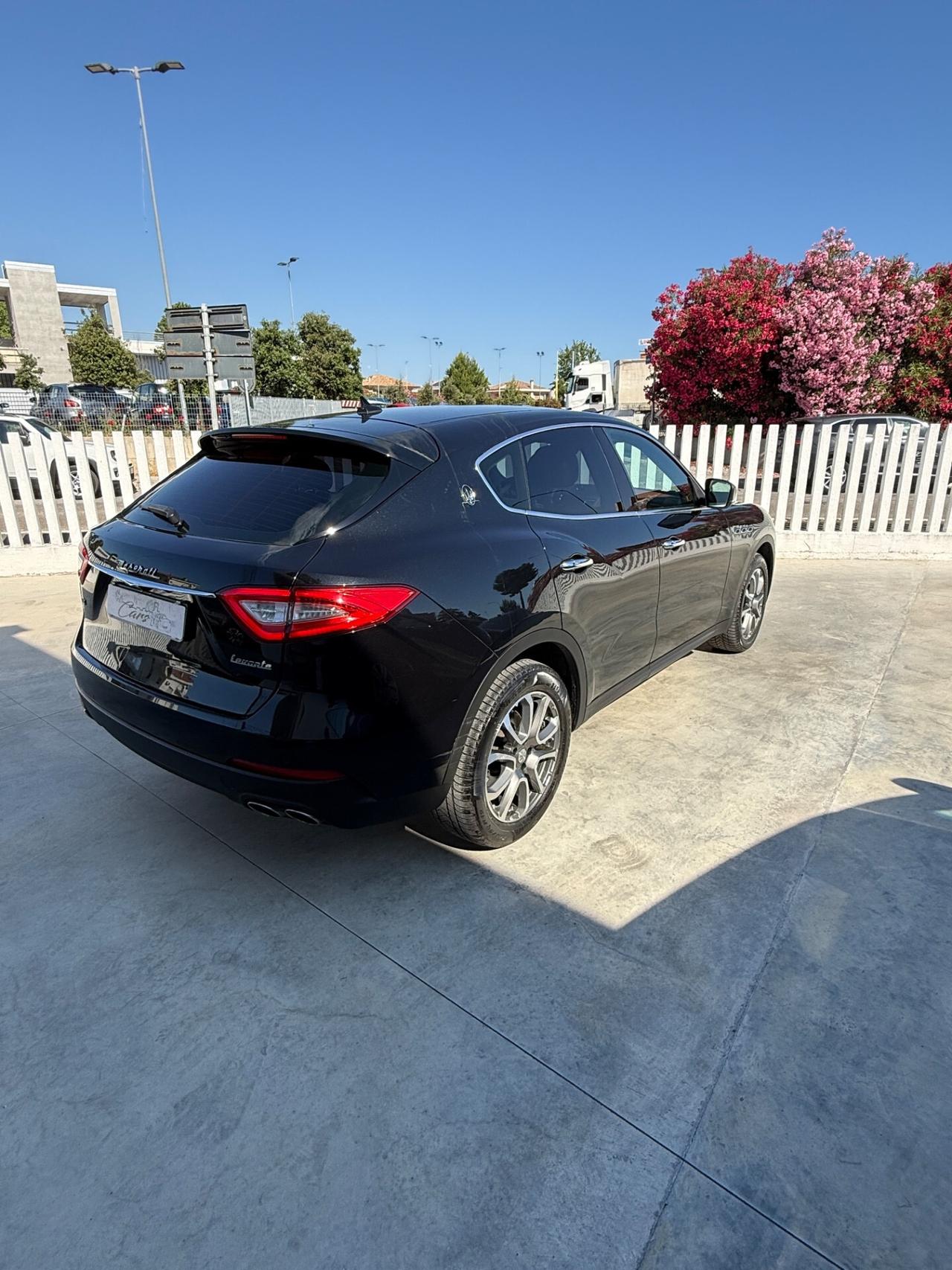 Maserati Levante V6 Diesel 250 CV AWD