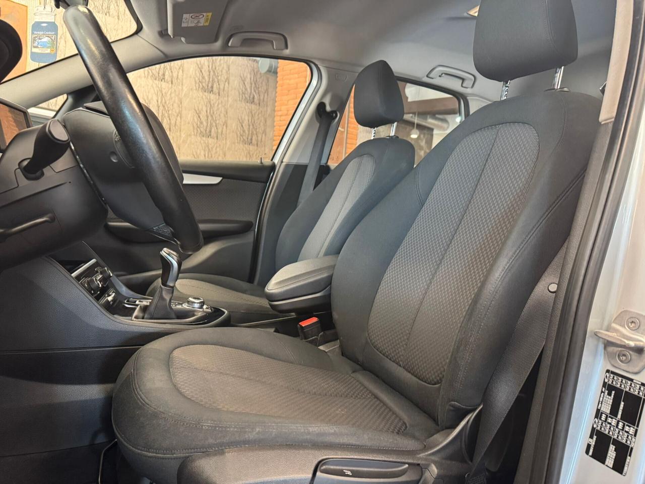 Bmw 216 216d Active Tourer Luxury