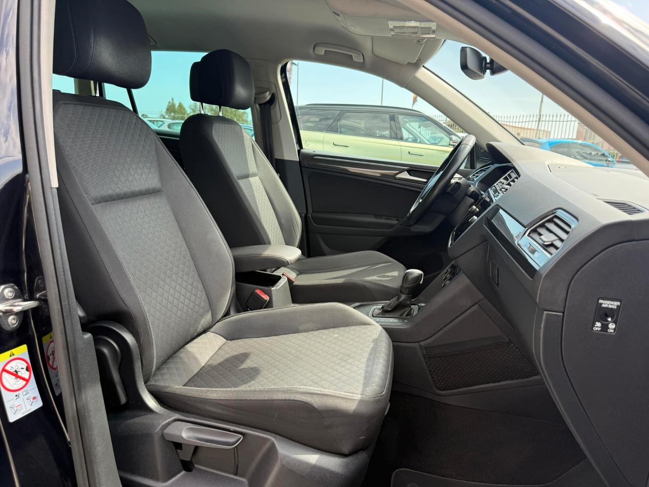 Volkswagen Tiguan 2.0 TDI 150 CV SCR DSG R-Line