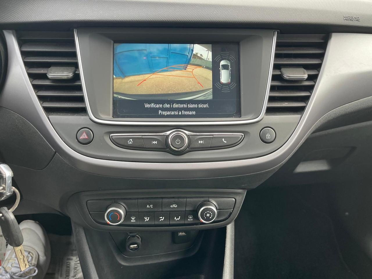 Opel Crossland X -1.2 turbo/benz-c.autom-03/2019