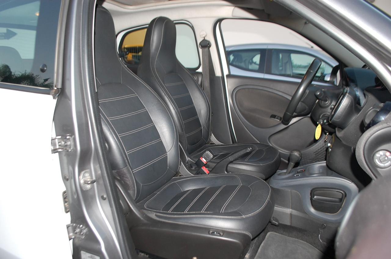 Smart forFour 1.0 Prime 71CV twinamic Cabrio Uff Italy Lega Navi