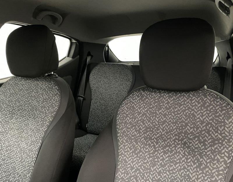 Lancia Ypsilon 1.0 FireFly 5 porte S&S Hybrid Silver
