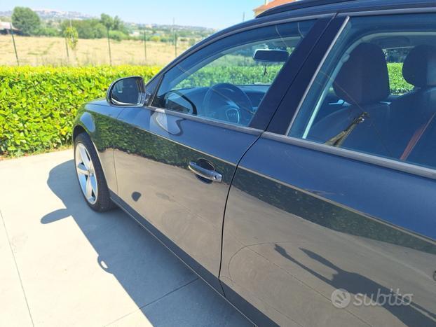 Audi A4 Avant 2.0 TDI Sport Paket 2008 Xeno Pelle