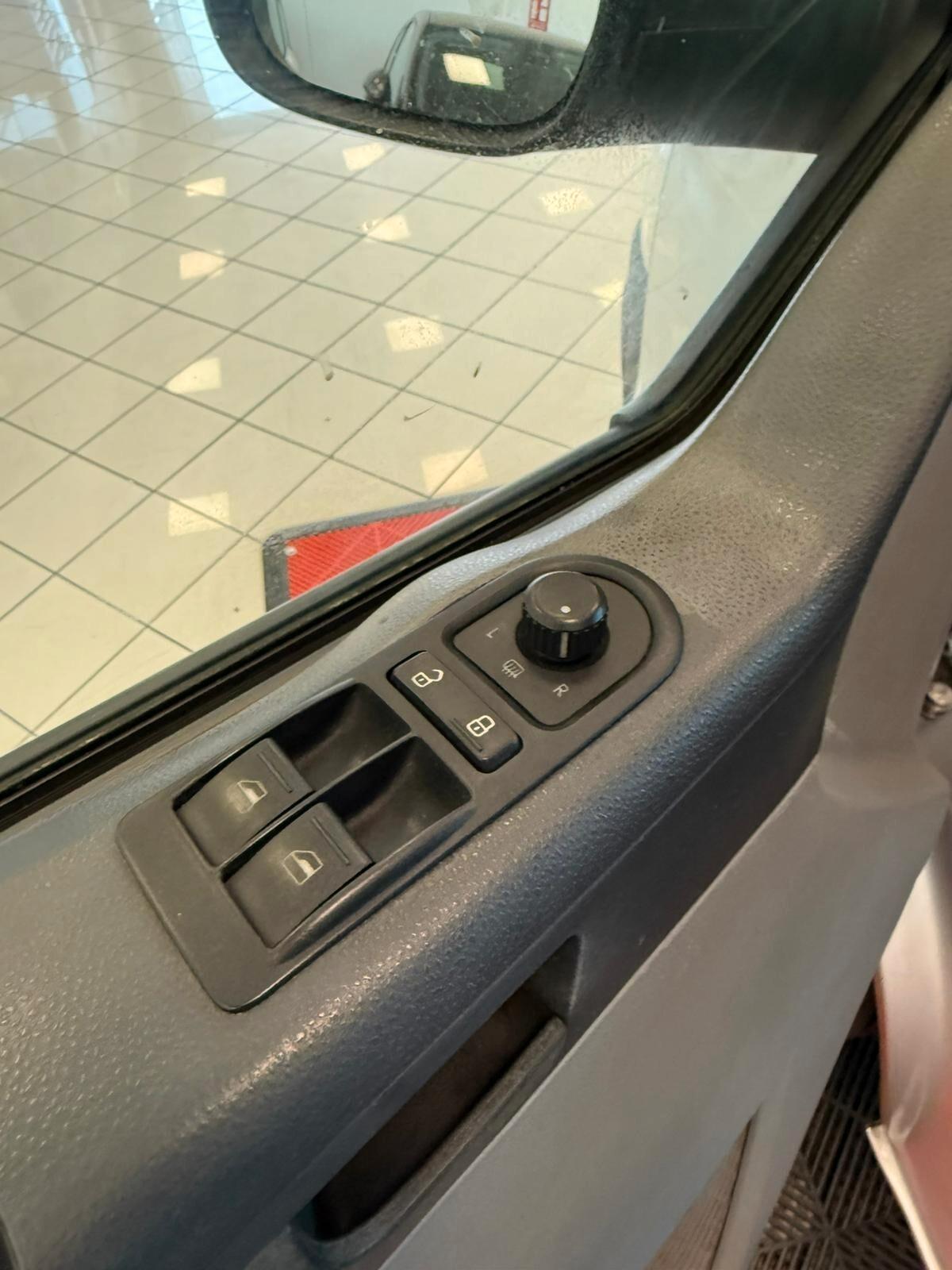 Volkswagen Transporter 2.0 TDI 102CV PC