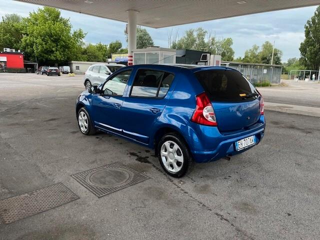 Dacia Sandero 1.4 8V GPL Lauréate