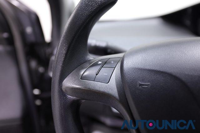 LANCIA Ypsilon 1.2 69 CV 5 PORTE GPL ECOCHIC ELEFANTINO BLU