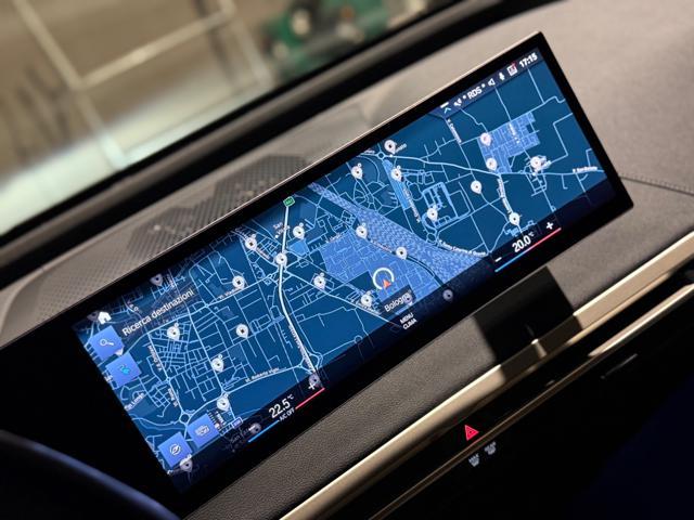 BMW iX xDrive40 Pacchetto Sportivo