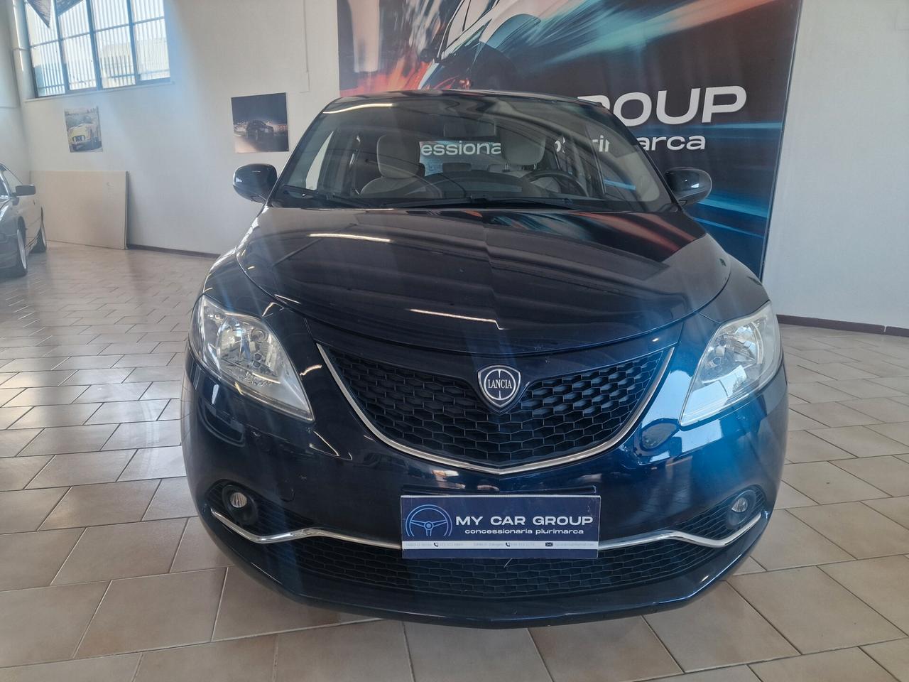 Lancia Ypsilon 1.2 69 CV 5 porte Gold