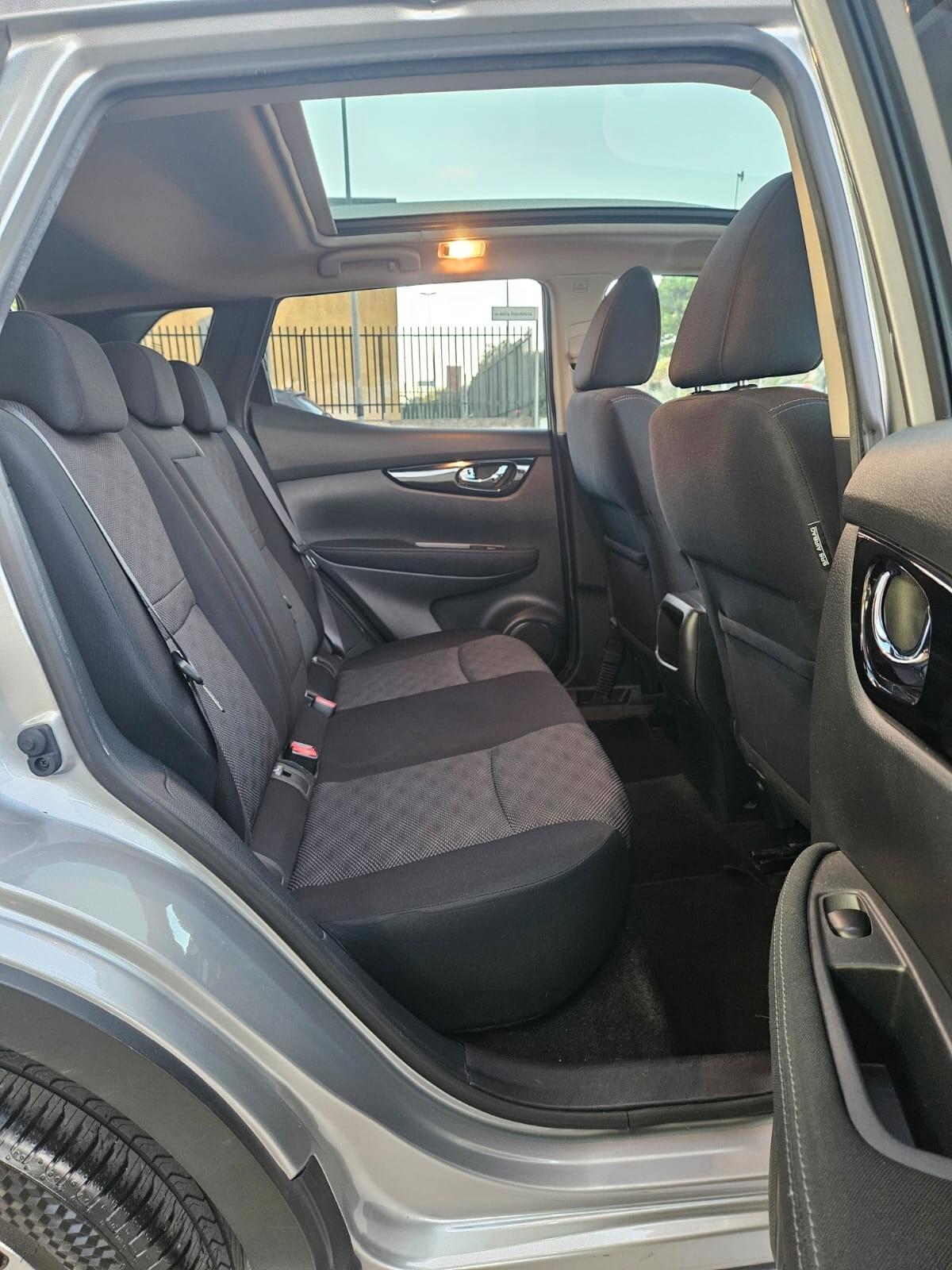 Nissan Qashqai 1.2 benz. DIG-T 360° TETTO PANORAMICO