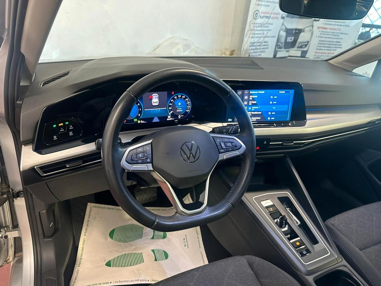 Volkswagen Golf 1.0 eTSI EVO DSG Life AUTOMATICA