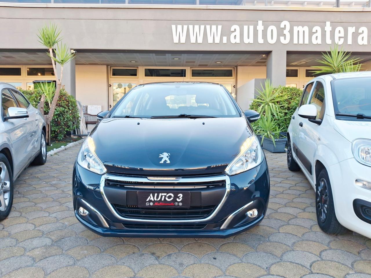 Peugeot 208 BlueHDi 75 5 porte Touch
