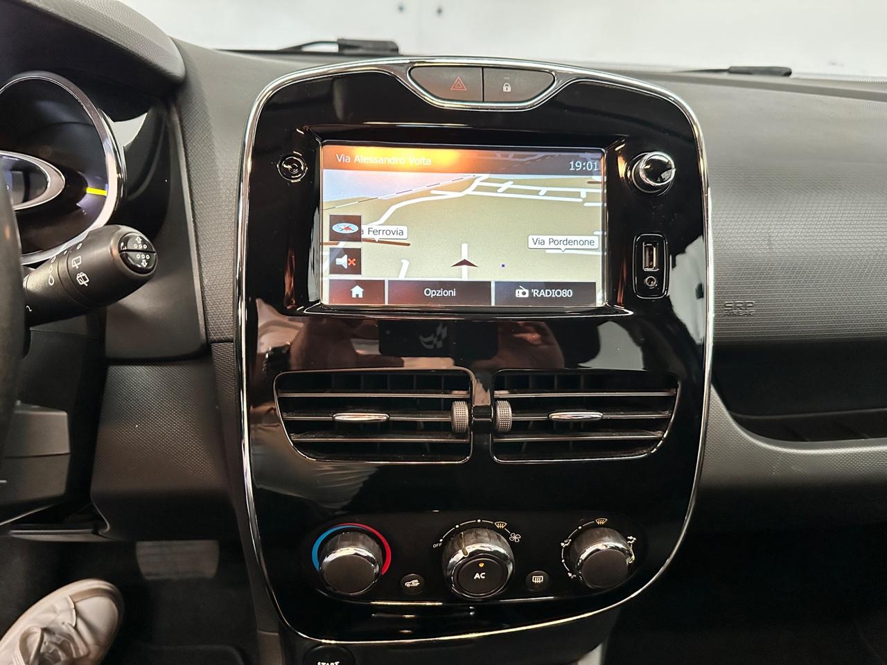 Renault Clio 1.5 dCi 8V 90CV EDC 5 porte Energy