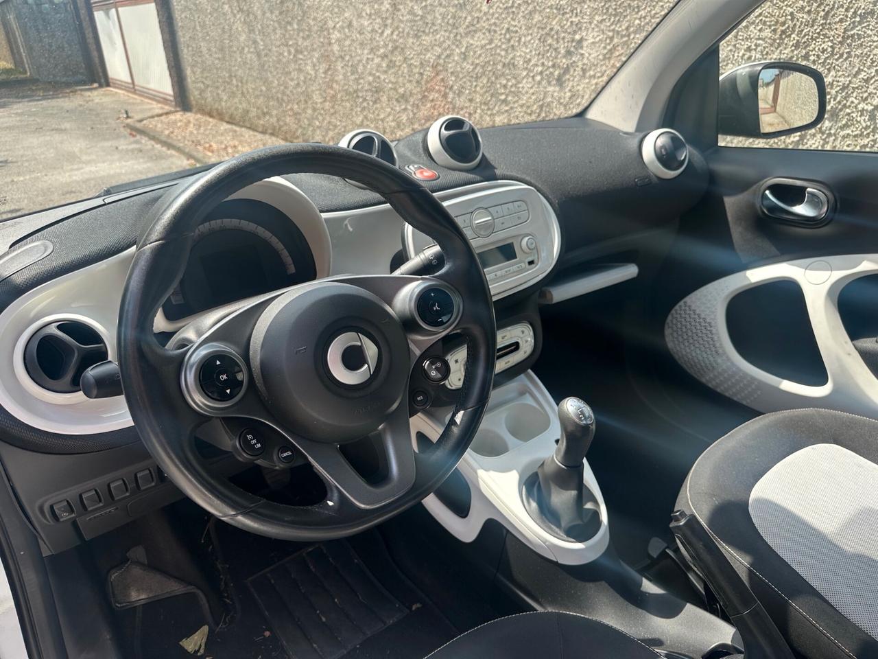 Smart ForTwo 1000 62 kW coupé passion 1.0 MANUALE