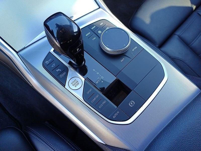 BMW Serie 3 320d Touring Luxury auto